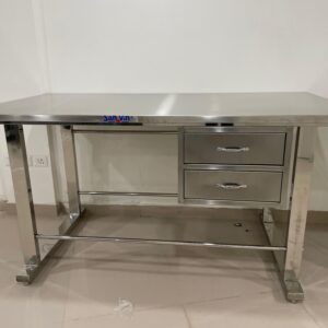 WORKING/LINEN PACKING TABLE